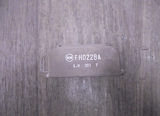 Regler Gleichrichter Suzuki GSX S 750