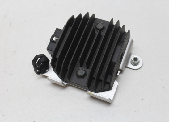 Regulator rectifier  Yamaha FZ6