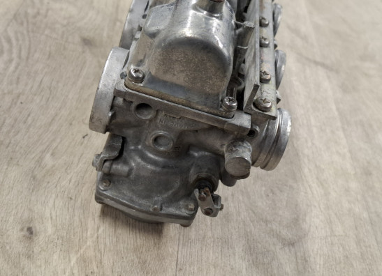 Carburetor assy Suzuki GS 550