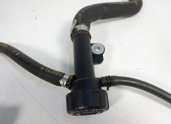 Kuhler Teile Aprilia RSV 1000