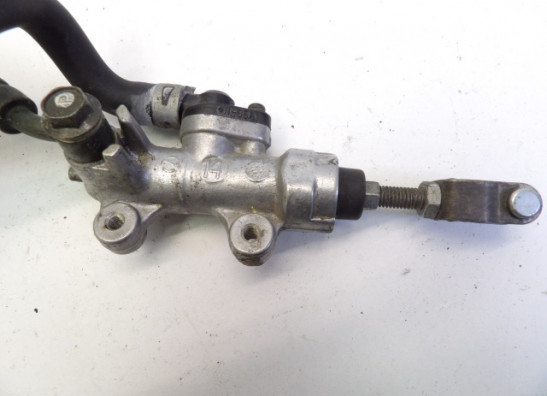Bremszylinder hinten Suzuki GSX R 400