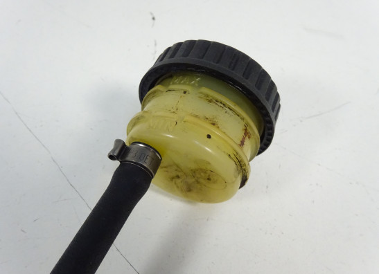 Rempomp achter BMW K 1200 R 