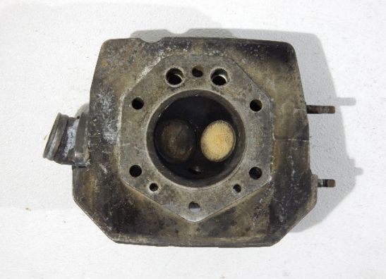 Cilinderkop Moto Guzzi Le Mans III