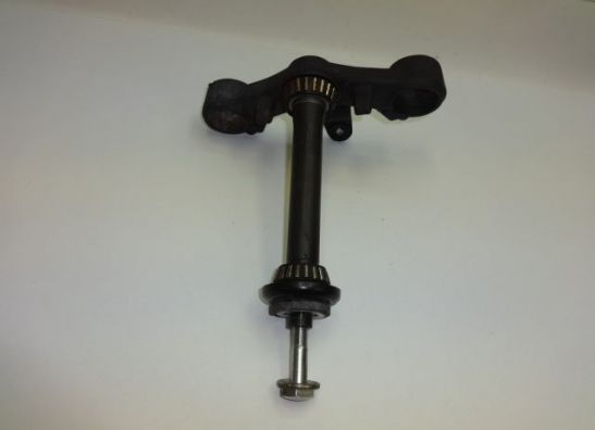 Steering stem Suzuki GSX F 750