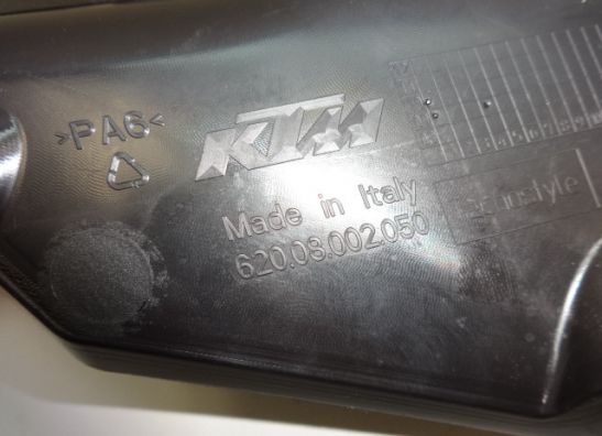 Linker zijkuip KTM 990 SM + SMT