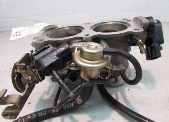 Gasklephuis Aprilia RSV 1000