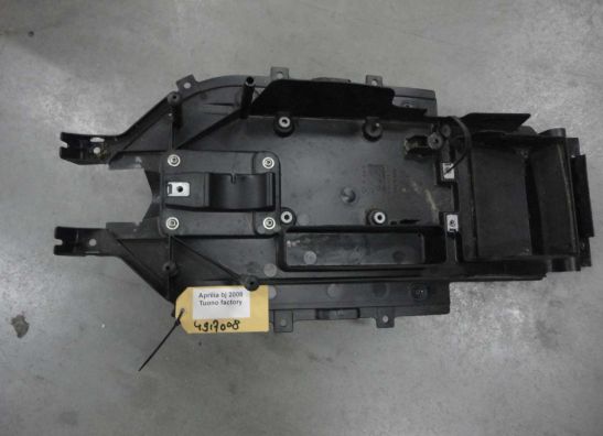 Undertail Aprilia Tuono 1000