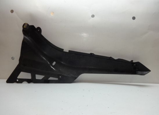 Rechter achterkant Suzuki GSX F 600