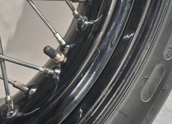 Achtervelg Harley Davidson FXDB Street Bob