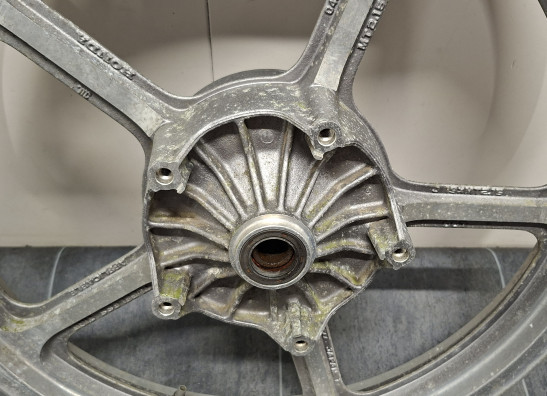 Front Wheel Honda VF 700  750 Supermagna