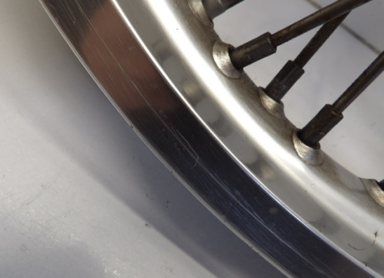 Front Wheel Suzuki VS 700 Intruder