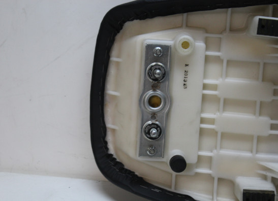 Zadel Suzuki GSX F 650