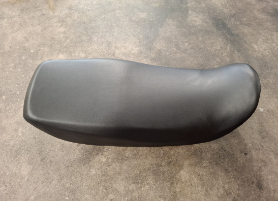 Zadel Kawasaki GPZ 550
