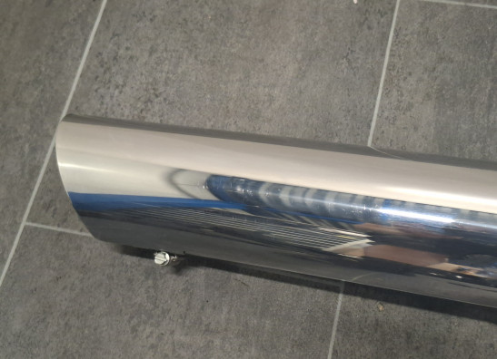 Uitlaat Harley Davidson FLDE Deluxe