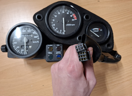 Tacho-set Honda CBR 250 R