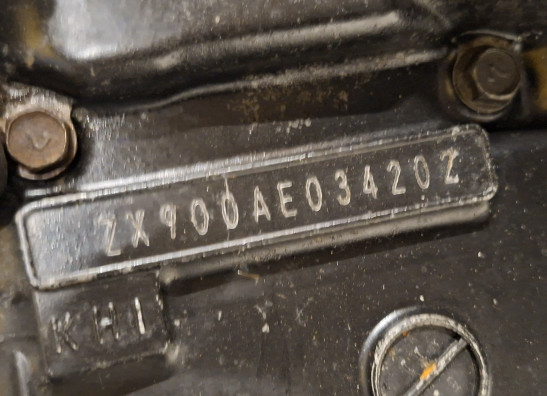 Engine Kawasaki GPZ 900