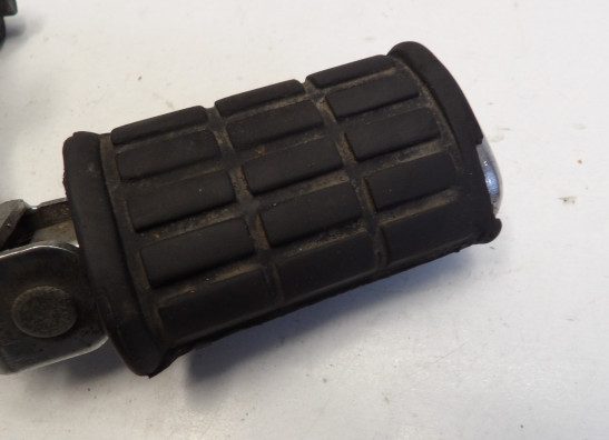 Voetsteun links Yamaha XV 700 / 750 SE