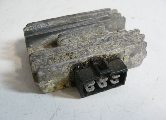 Regulator rectifier  Kawasaki GPZ 750