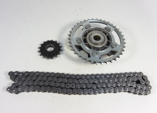 Ketting en tandwielset KTM 990 Superduke