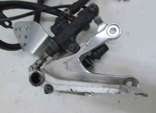 Main step holder right Yamaha YZF R6