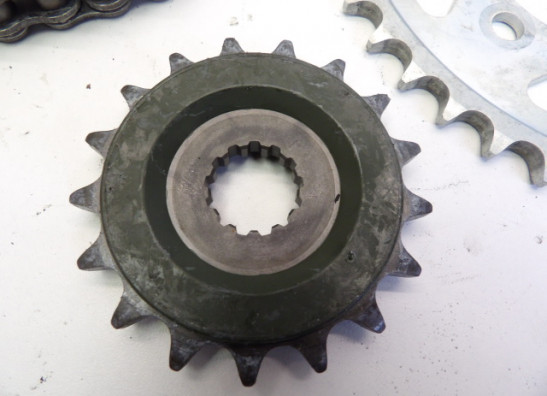 Ketting en tandwielset Suzuki GSX R 750