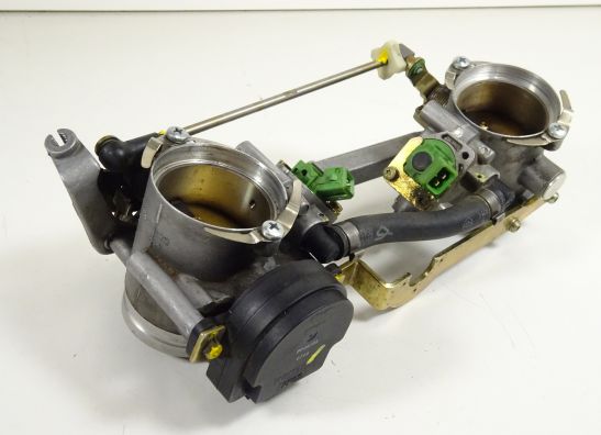 Gasklephuis Ducati ST3