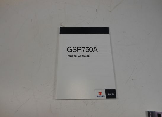 Manuel Suzuki GSR 750