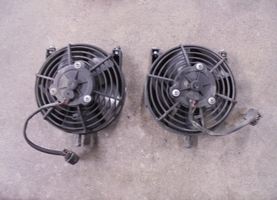 Ventilator Aprilia Tuono 1000