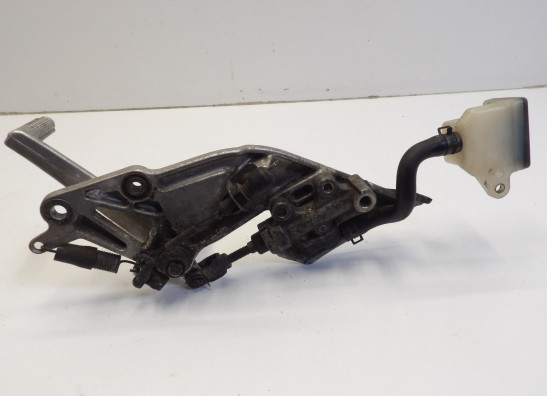 Fussrastetrager vorne rechts Suzuki RF 600