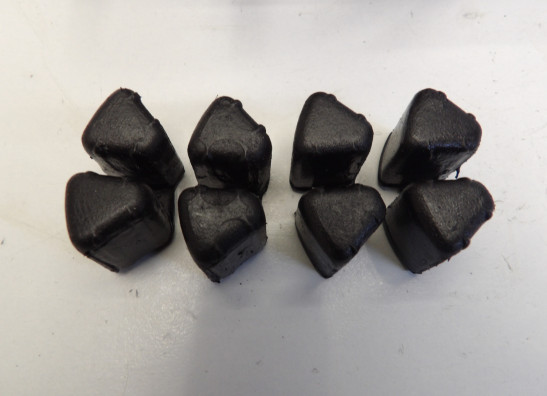 Dynamo Triumph Thunderbird 900