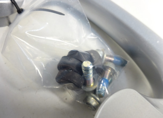 Rear grip Suzuki SFV 650 Gladius