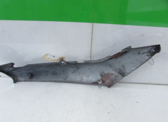 Cowl left rear Suzuki GS 500 E