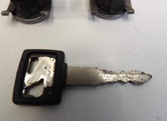 Schlosssatz Honda ST 1100 Pan European