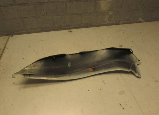 Rechter achterkant BMW K 1200 RS