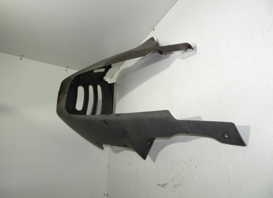 Cowl V shape under Honda ST 1100 Pan European