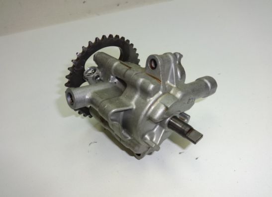 Oil pump Honda CBR 1000 F