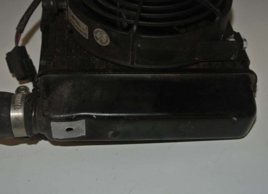 Kuhler Aprilia RSV 1000