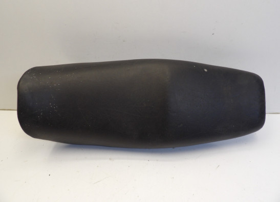 Zadel Honda VF 750 F