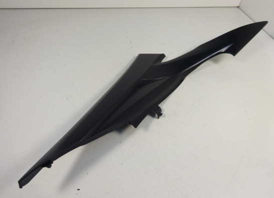 Cowl left small Suzuki GSR 600