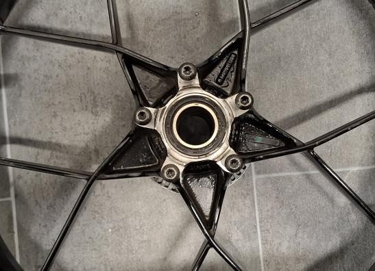 Voorvelg KTM 1290 Super duke