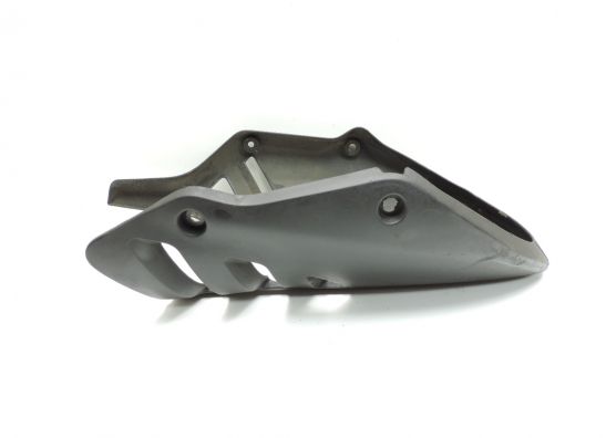 Cowl under Kawasaki ER 6