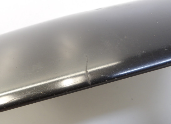 Cowl under Yamaha FZR 600