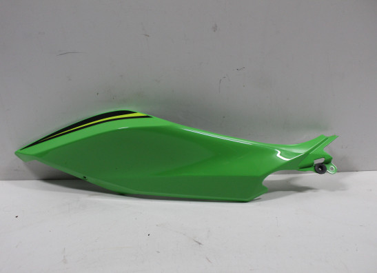 Rechter achterkant Kawasaki Ninja 400