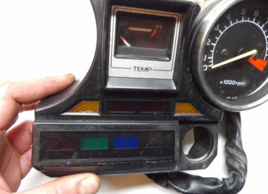 Teller Honda VF 700  750 C Magna