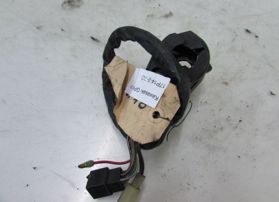 Handlebar switch assy left Kawasaki GPX 600