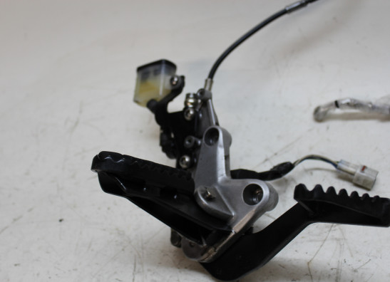 Main step holder right Triumph Tiger Explorer