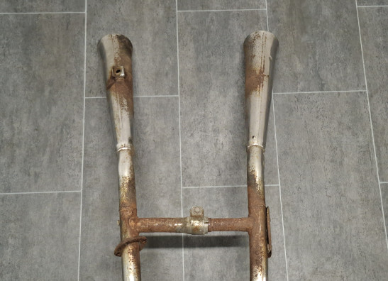 Uitlaat Honda CM 250 C