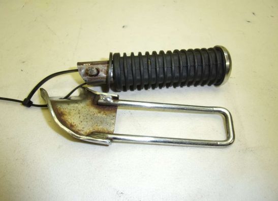 Soziusfussraste rechts Honda VF 700  750 Supermagna