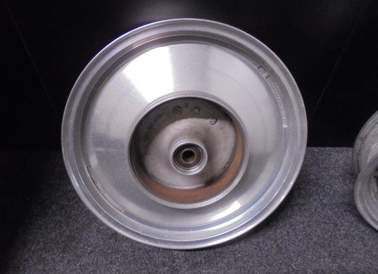 Rear wheel Honda VF 700  750 Supermagna
