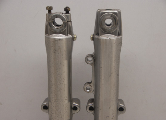 Voorpoot buiten Harley Davidson Softtail